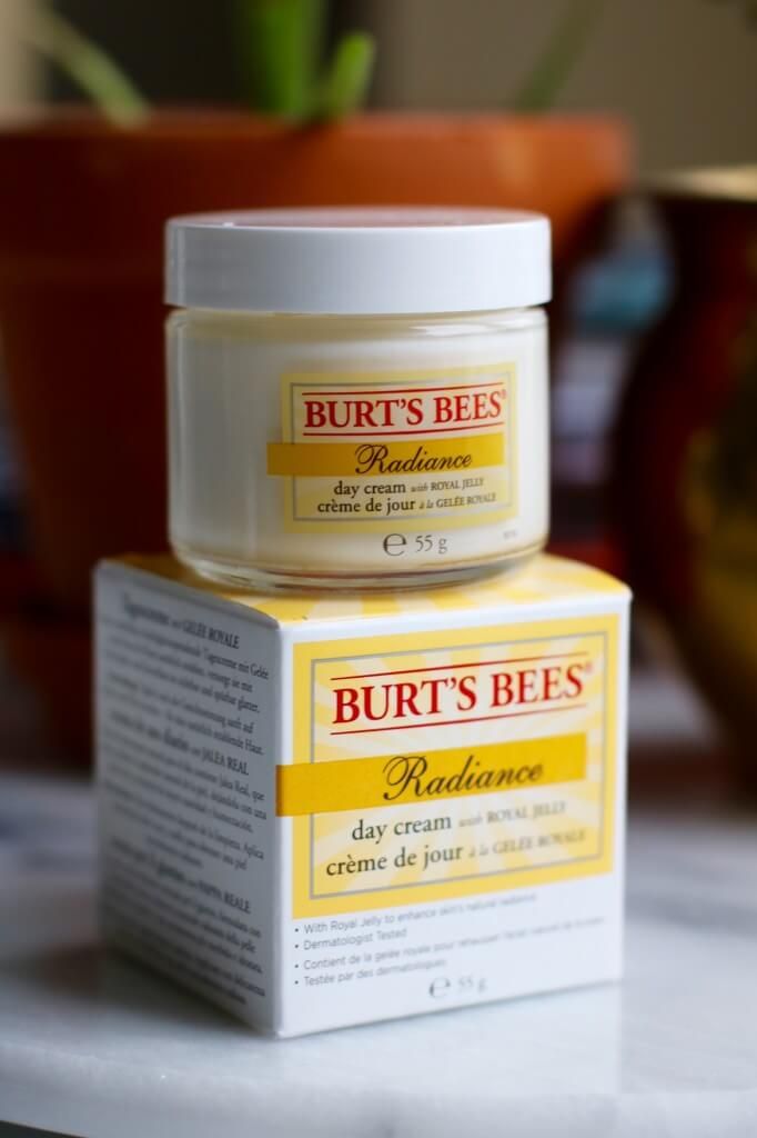 Burt's Bees Radiance 