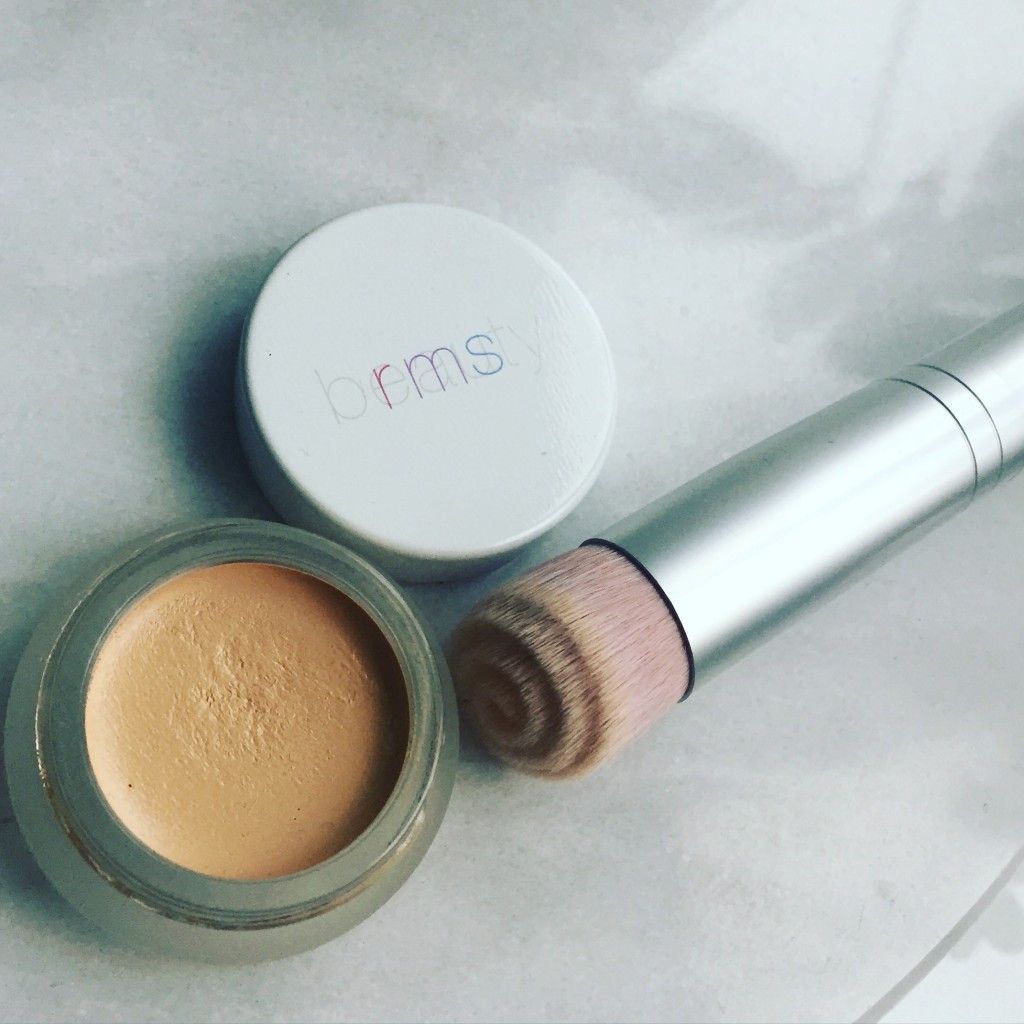 Rms Beauty Skin2Skin Foundation brush 