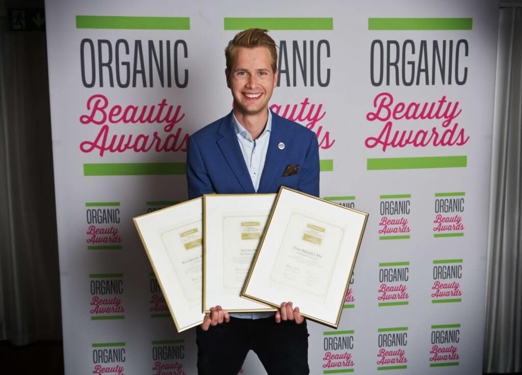 Organic Beauty Awards 2019 Bästa Ansiktsserum Bästa Nattkräm Årets Innovation Esse Probiotic Skincare