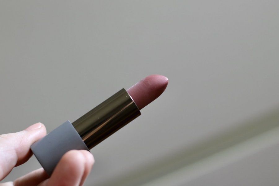 madara_lipstick. nude pink